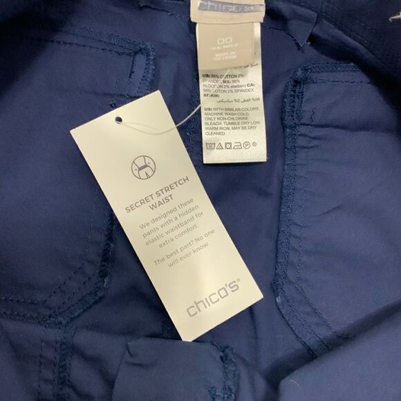 CHICO’S navy blue bermuda length shorts - Picture 3 of 4